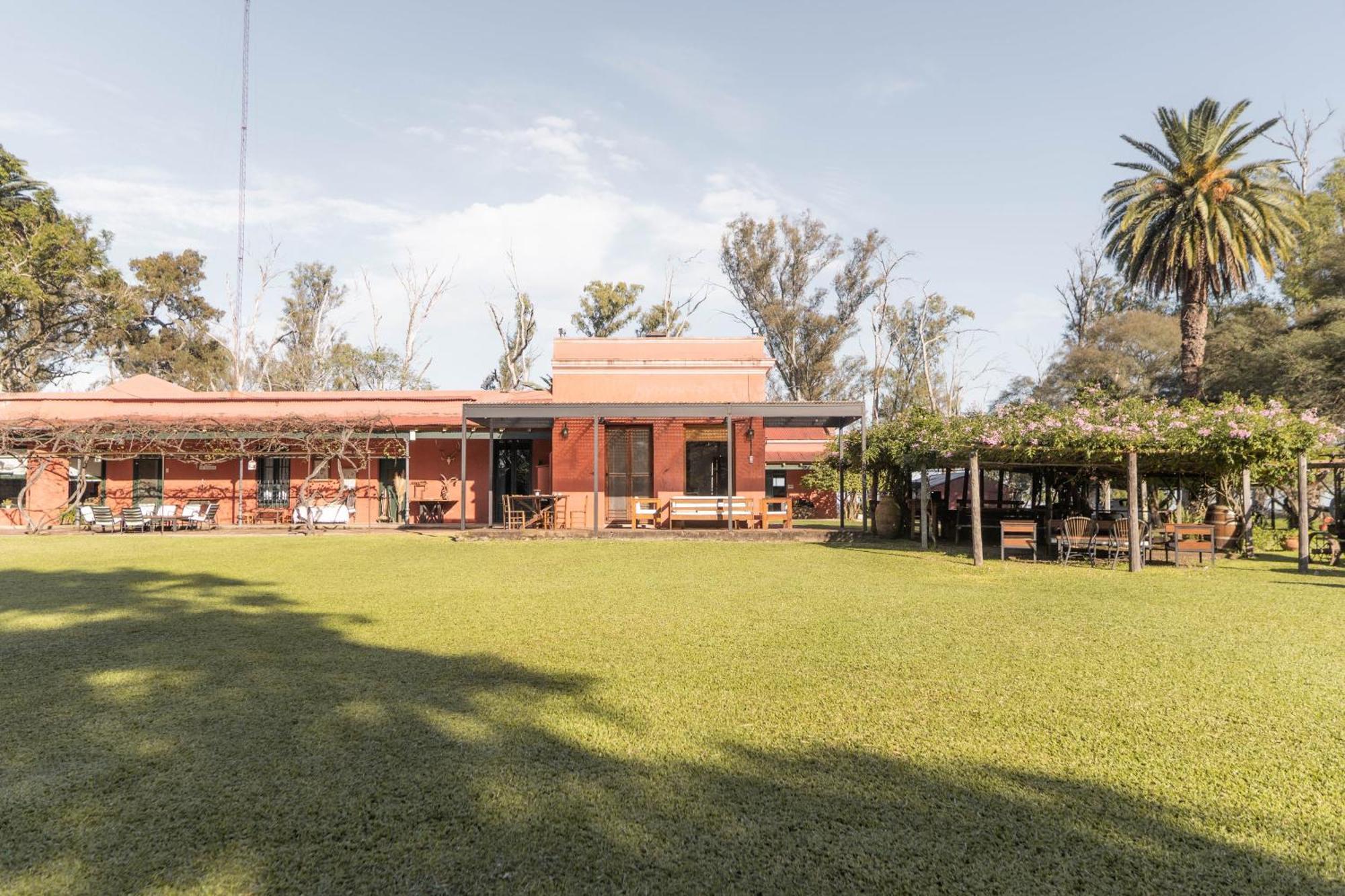 Estancia La Violeta Chajari Ngoại thất bức ảnh